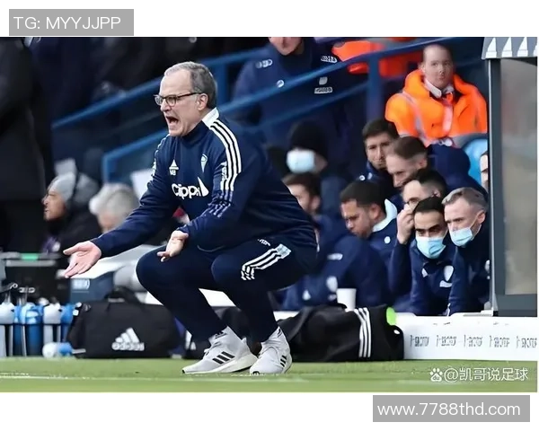 马丁内斯的传奇旅程：从足球新星到世界顶级教练的蜕变与成就