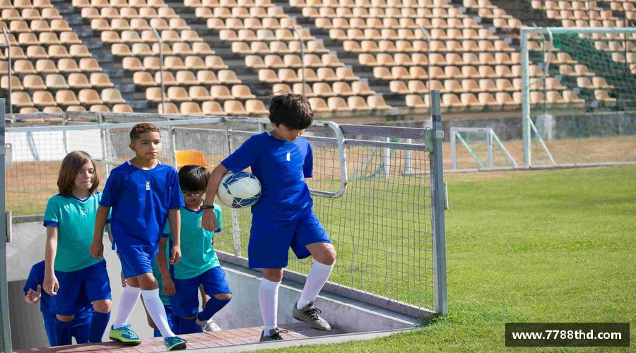 追求极致，勇敢超越。